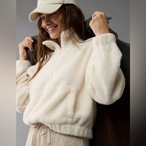 American Eagle Ivory Cropped Sherpa Quarter Zip Sweatshirt - S